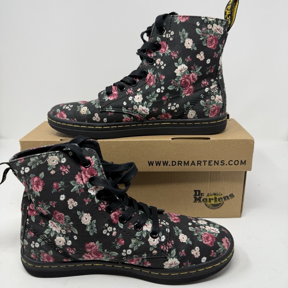 Dr. Martens Hackney Boots Womens 6 Black Floral Combat Canvas Lace Up Shoes NEW